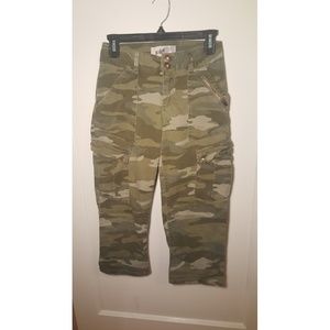 Camo Capris