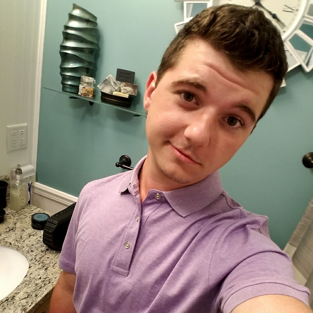 Meet your Posher, Alec