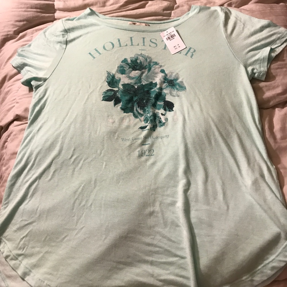 Light blue Hollister t-shirt
