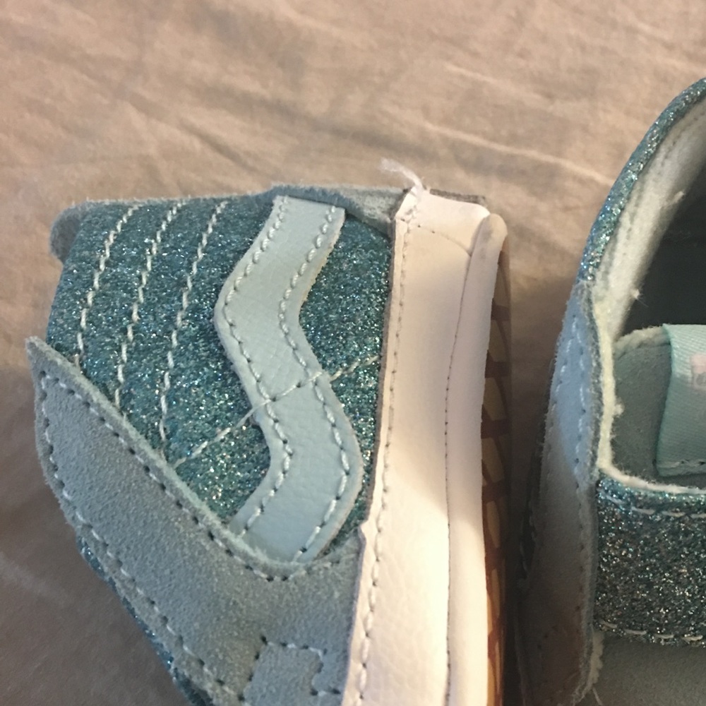 Infant Size 1 blue sparkle Vans 🎀