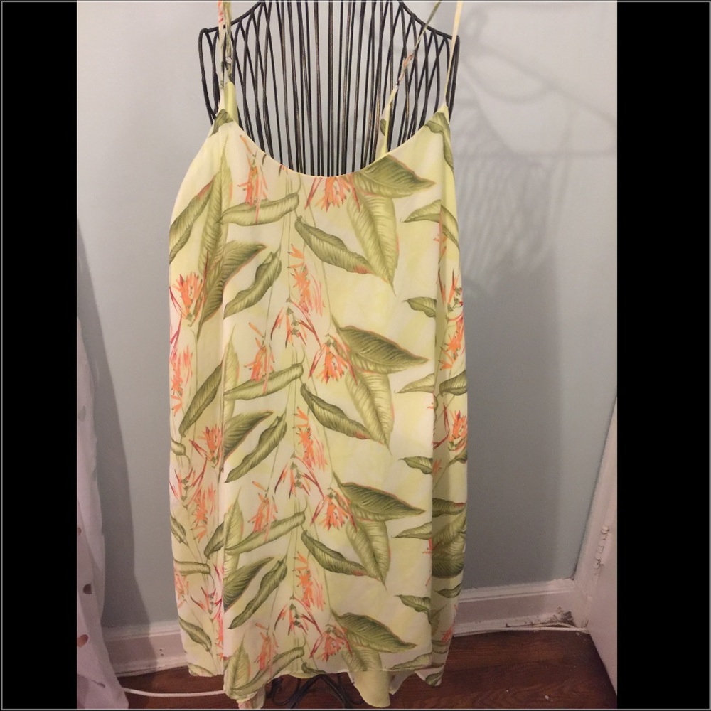 BCBG shift dress