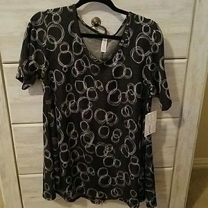 Black Perfect T- Large