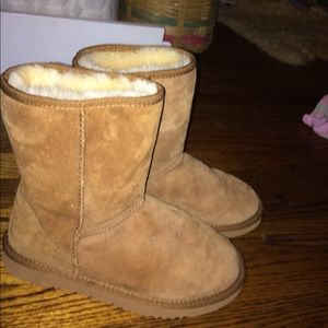 Never worn uggs