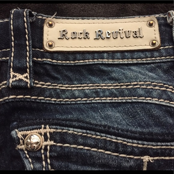 👖ROCK REVIVAL Capri Jean👖 - Picture 7 of 8