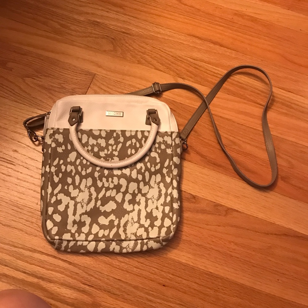 Miche cross body bag