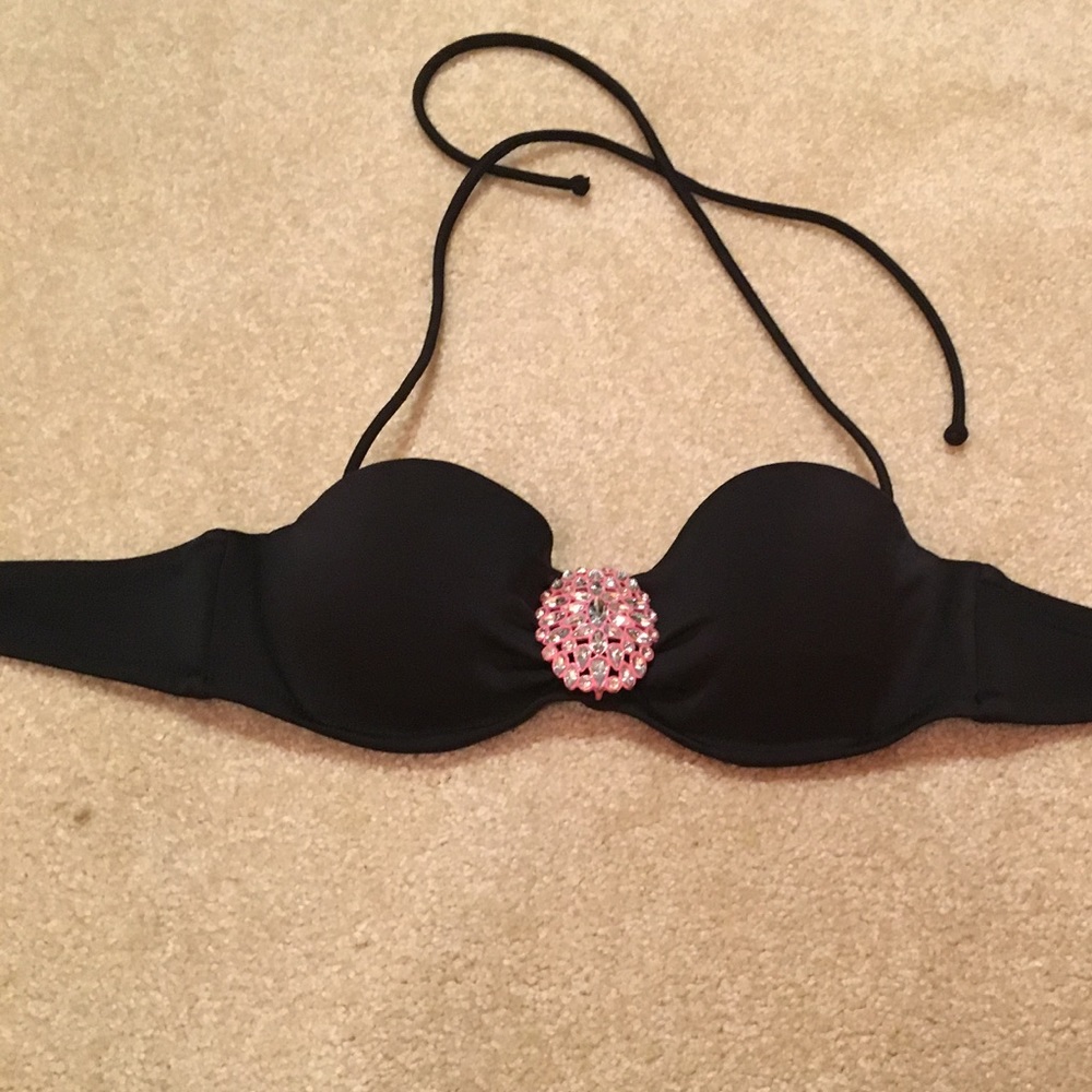 Victoria's Secret bikini top.