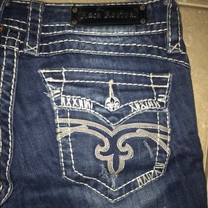 Rock revival straight leg jeans