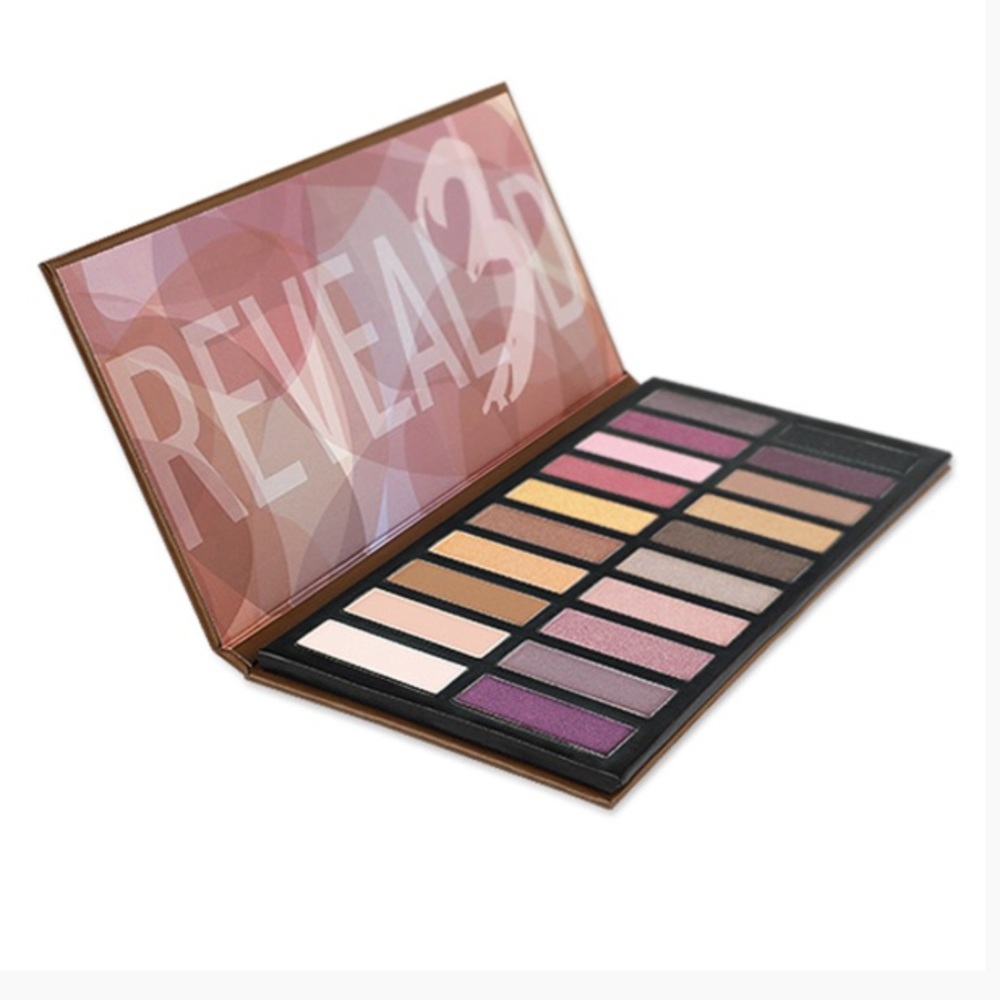 Coastal Scents Revealed 3 palette NIB!