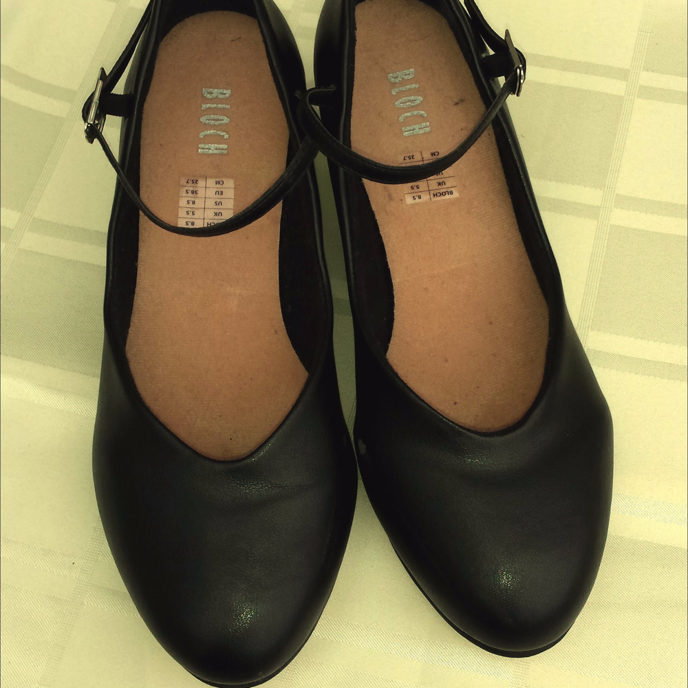 Bloch Character Shoes