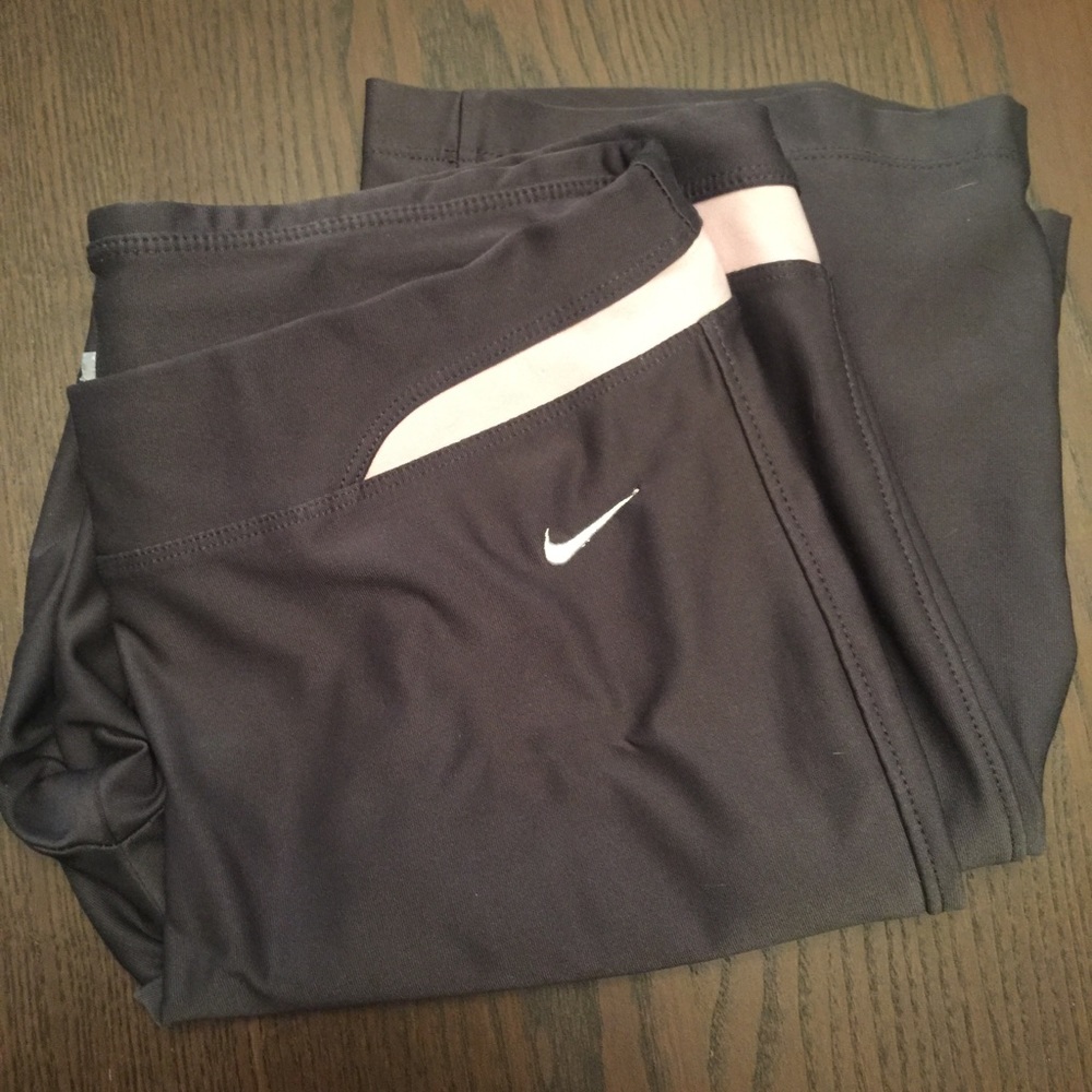 Nike Fit Dry exercise cropped leggings - Picture 3 of 6