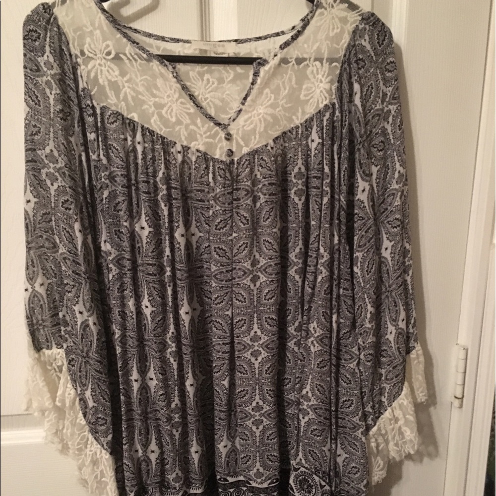 Flowy tunic