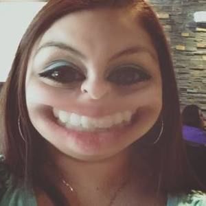 Meet your Posher, Ariana