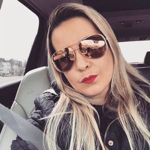 Meet your Posher, Roberta de oliveira