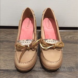 Sperry Goldfish Wedges Size 8.5 NWOB