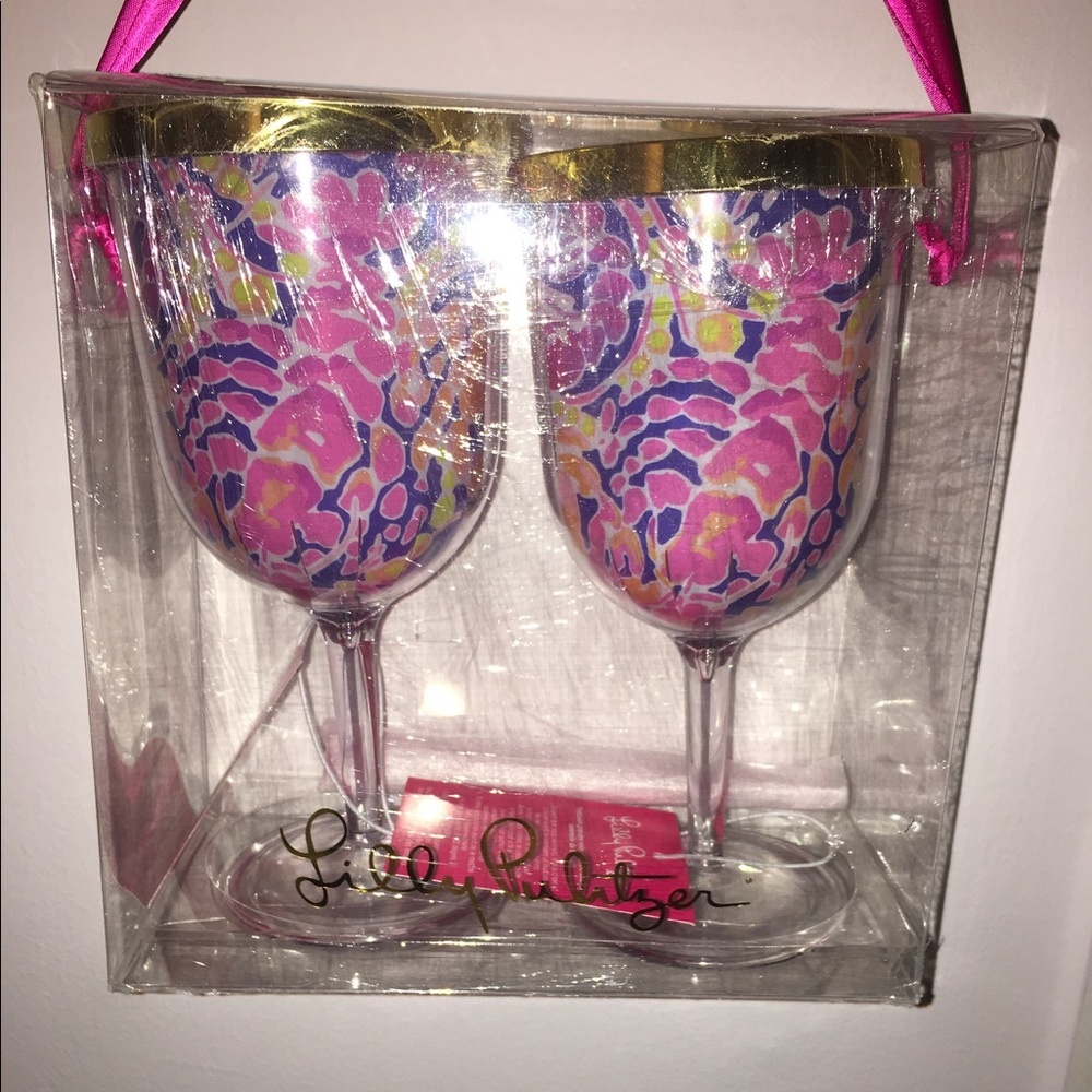 💜NWT Lilly Pulitzer Wine Classes💜
