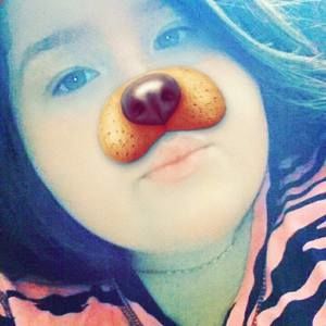 Meet your Posher, Rayna