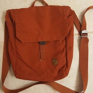 Fjallraven Foldsack No. 3 Crossbody bag