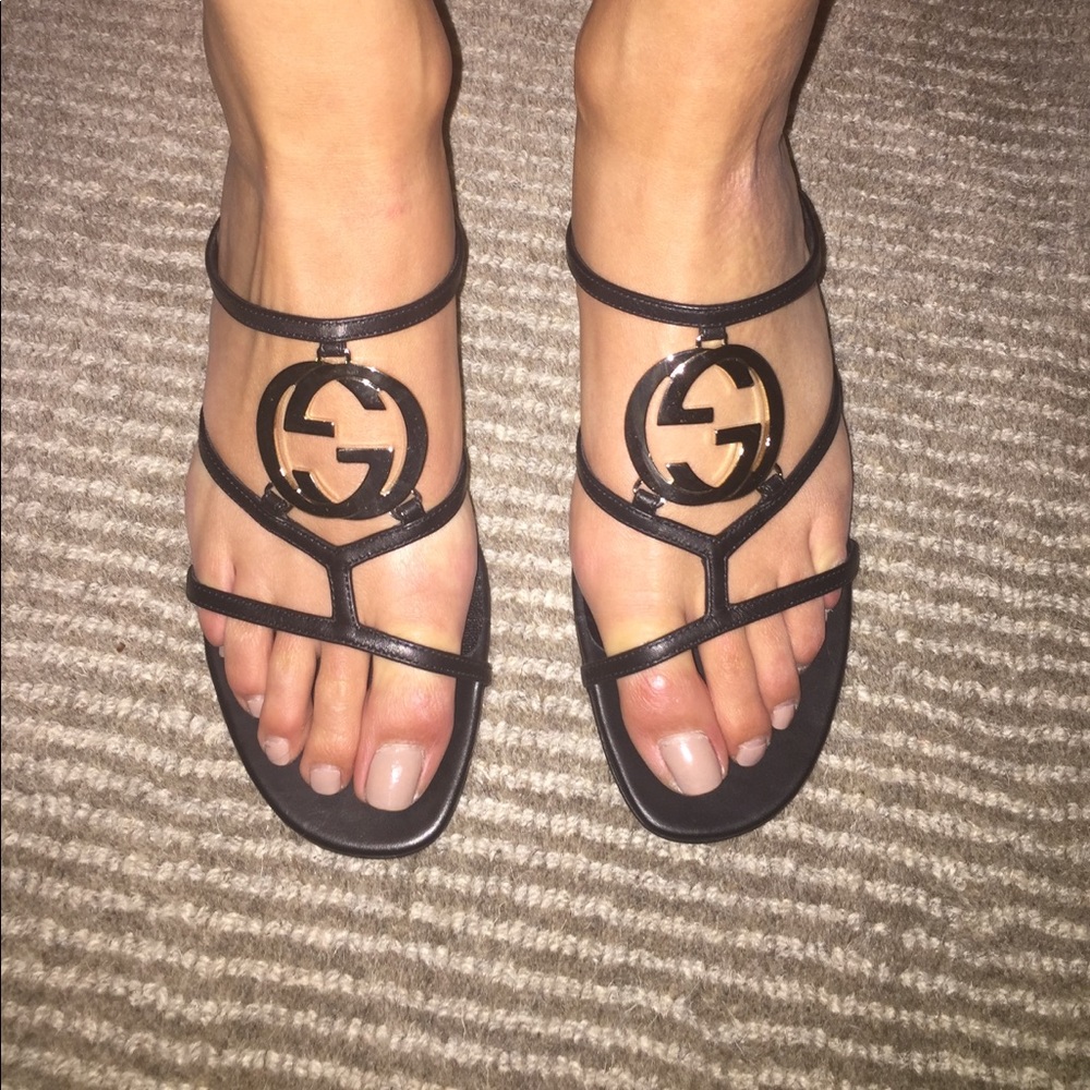 Gucci strappy black sandals