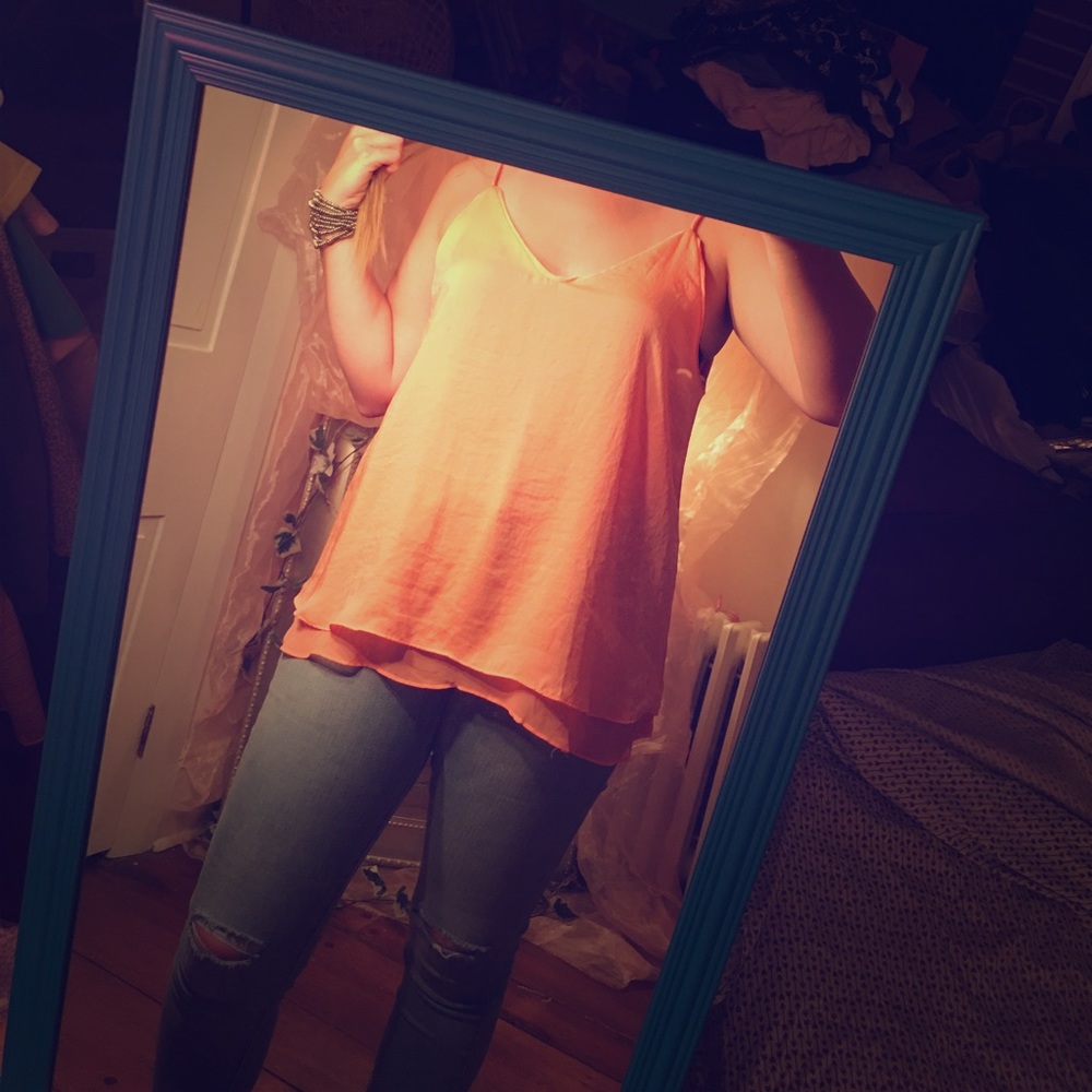 Sherbet orange tank 🌸🌼
