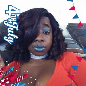 Meet your Posher, Angelica