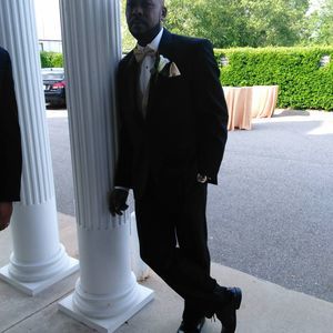 Meet your Posher, Raymond