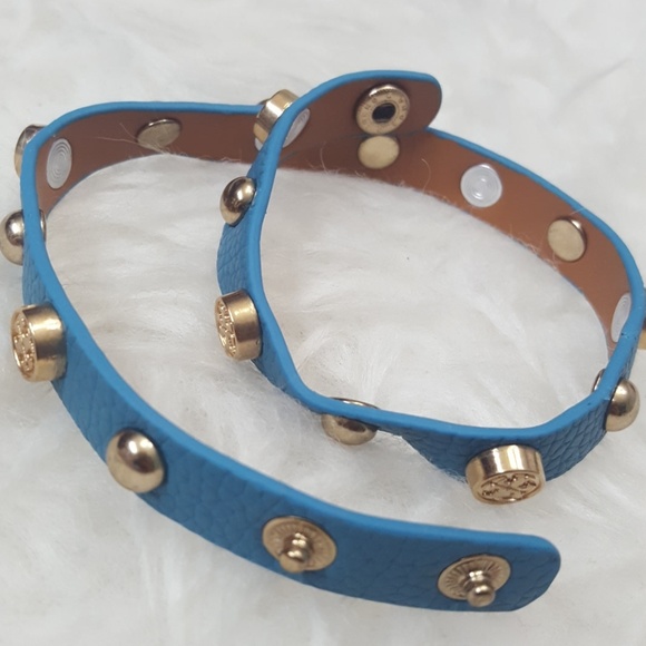 Tory Style Wrap Bracelet - Picture 5 of 5