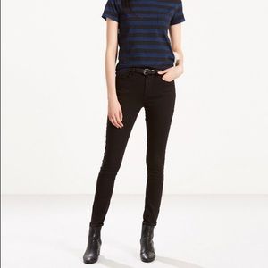 LEVIS 721 BLACK SKINNY JEANS