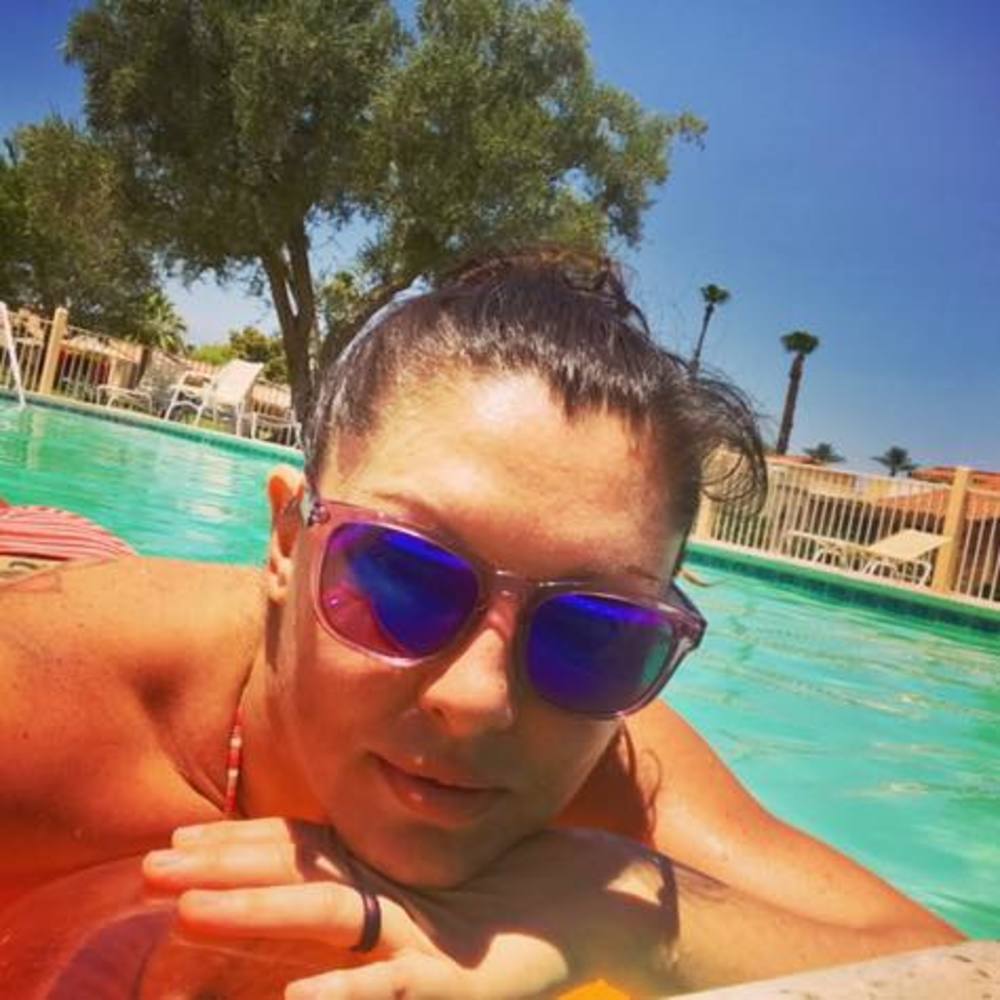 Meet your Posher, Dawna