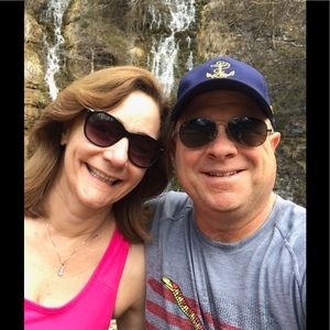 Meet your Posher, Cindy