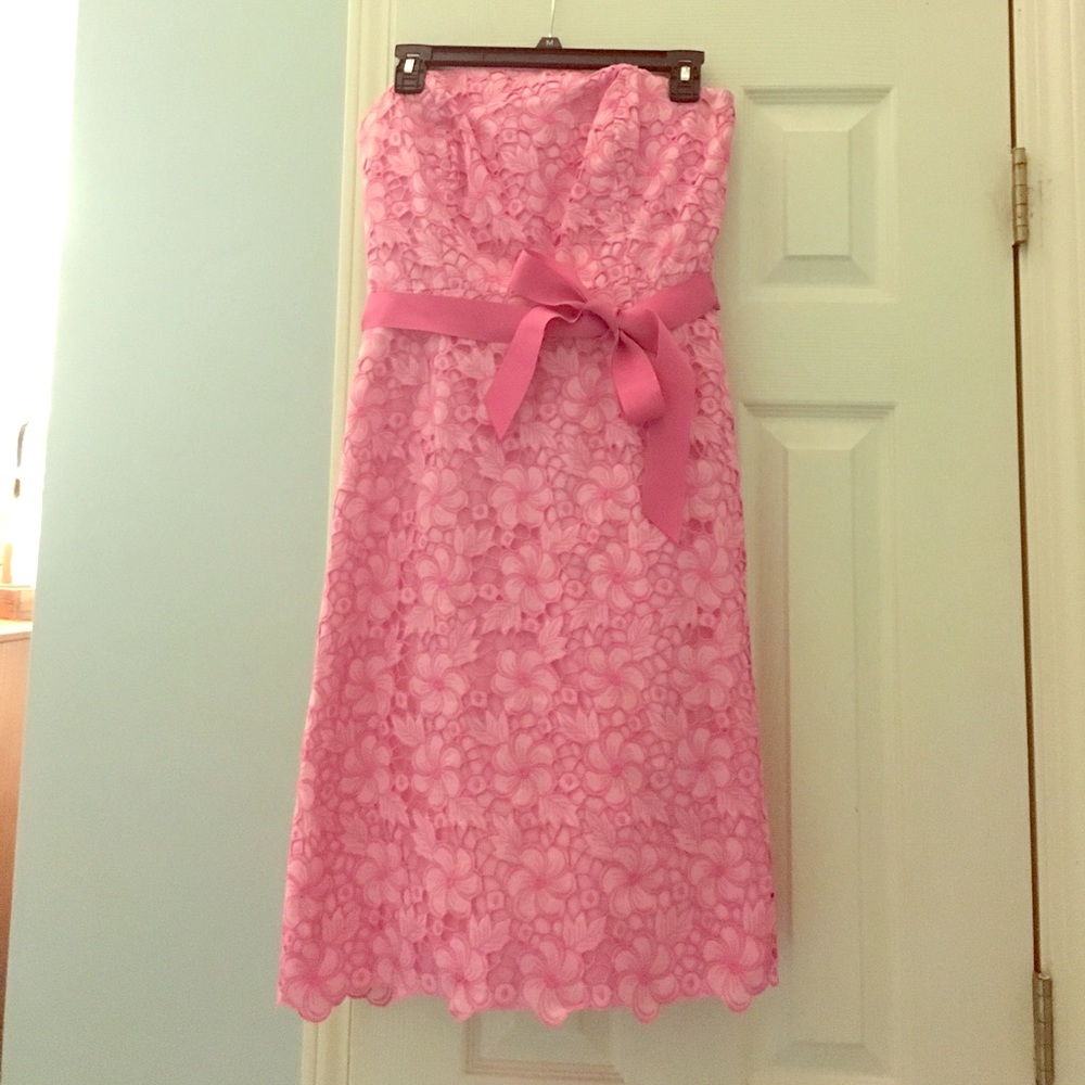 Lilly Pulitzer Pink lace dress