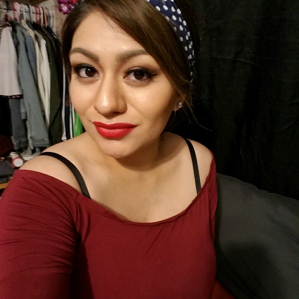 Meet your Posher, Jenni