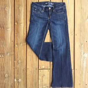 AMERICAN EAGLE "AE Hipster" Stretch Flare Jeans