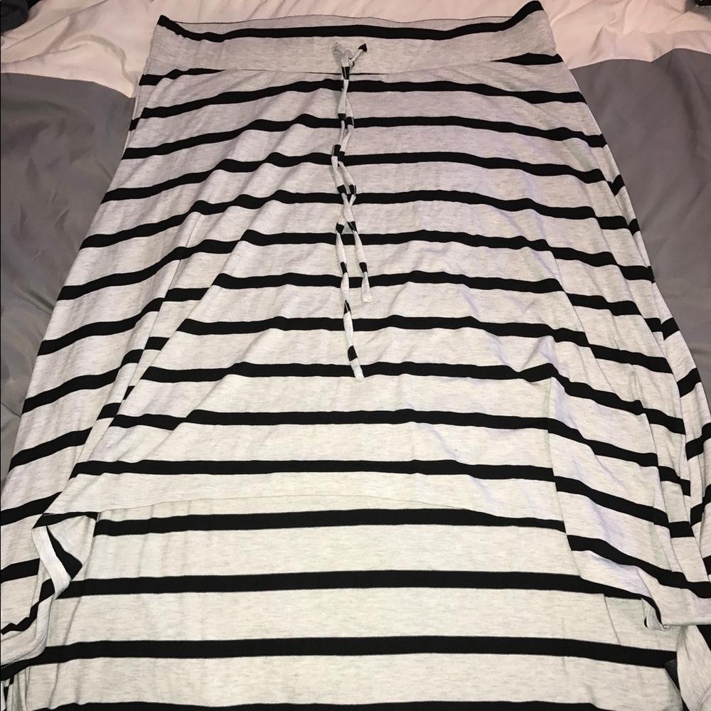 Torrid High-Low skirt🖤