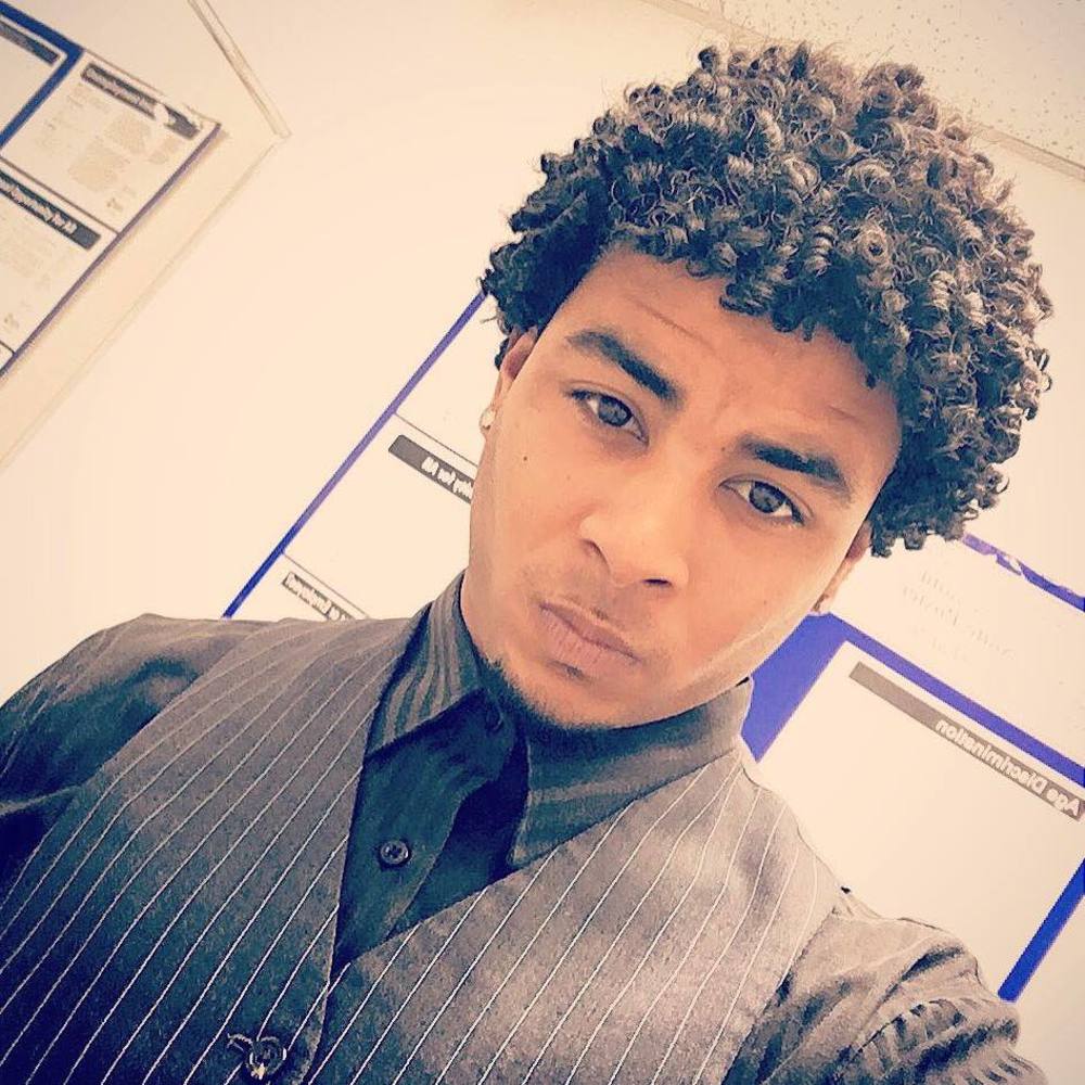 Meet your Posher, Darius