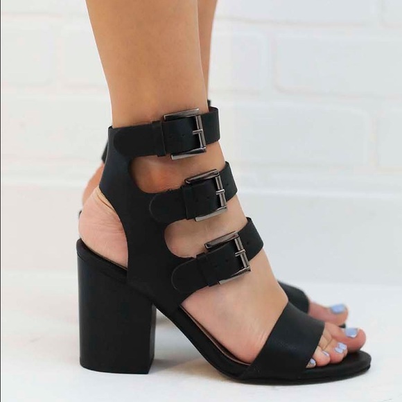 Leather Strappy Buckle Threat Block Heels - Picture 3 of 4