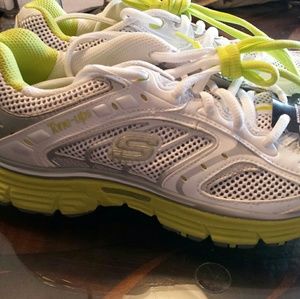 Sketchers Tone Ups