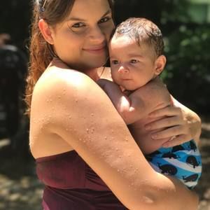 Meet your Posher, Lourdes