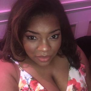 Meet your Posher, Nanette