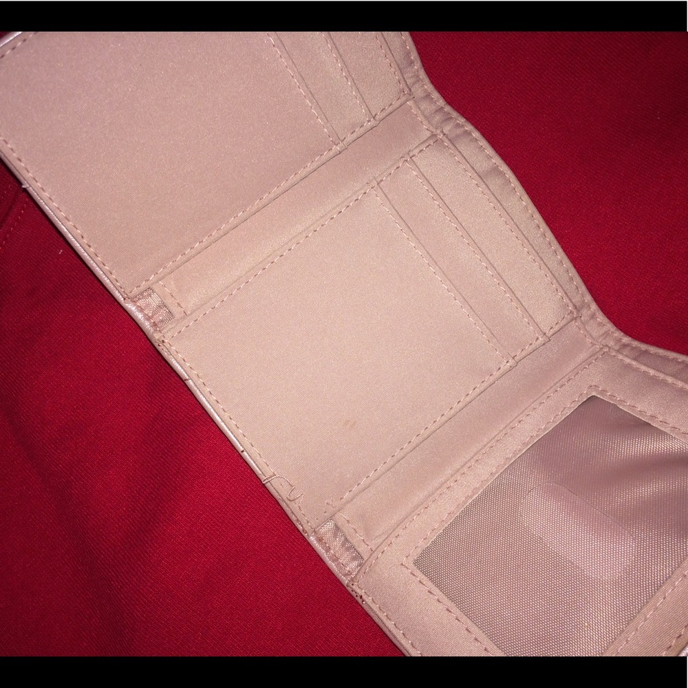 Wallet - Picture 2 of 3