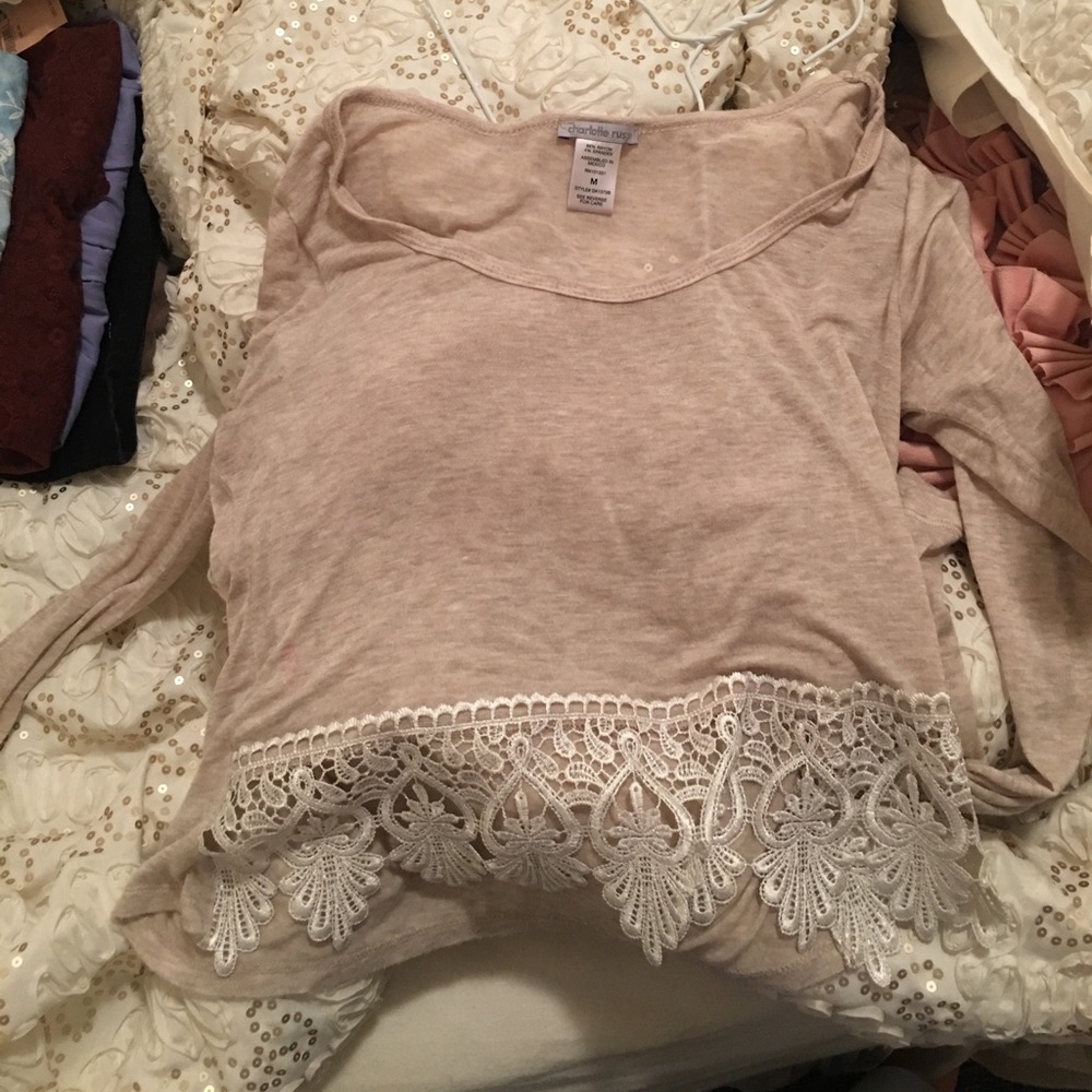 Charlotte Russe crop top lace trim-M
