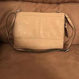 Cute tan cross body bag!
