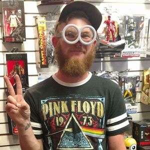 Meet your Posher, Devan