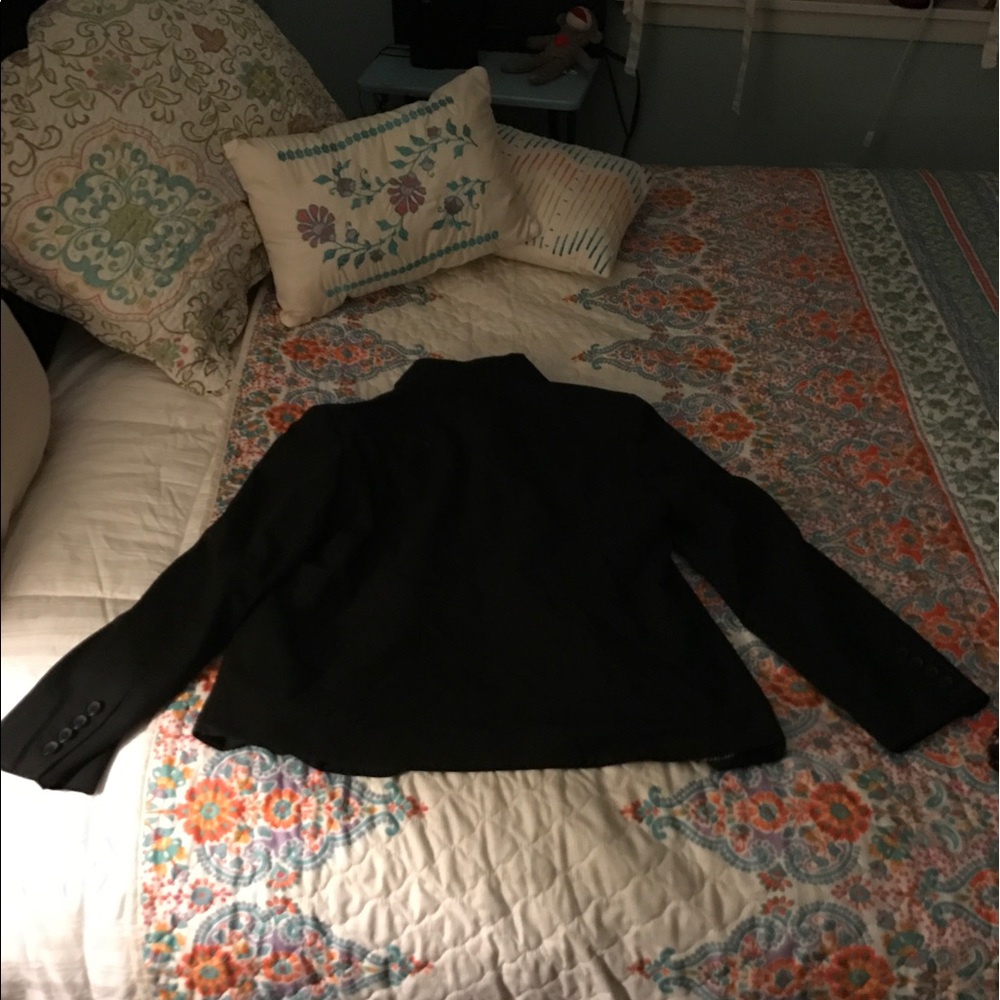 Jacket - Picture 3 of 4