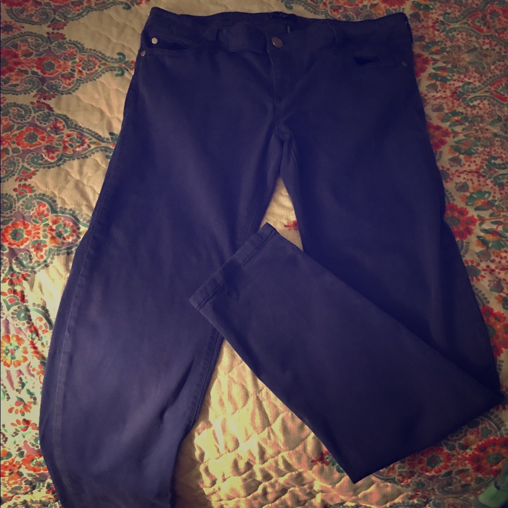 Blue skinny jeans