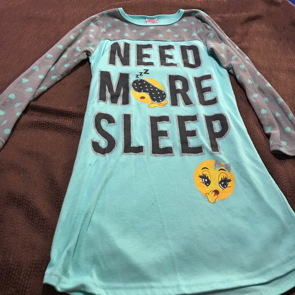 Need More Sleep nightgown 💤