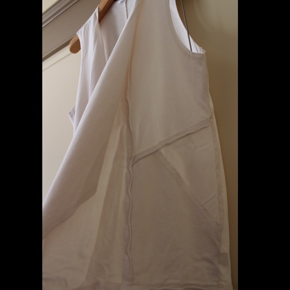 Cream Vest - Picture 4 of 4