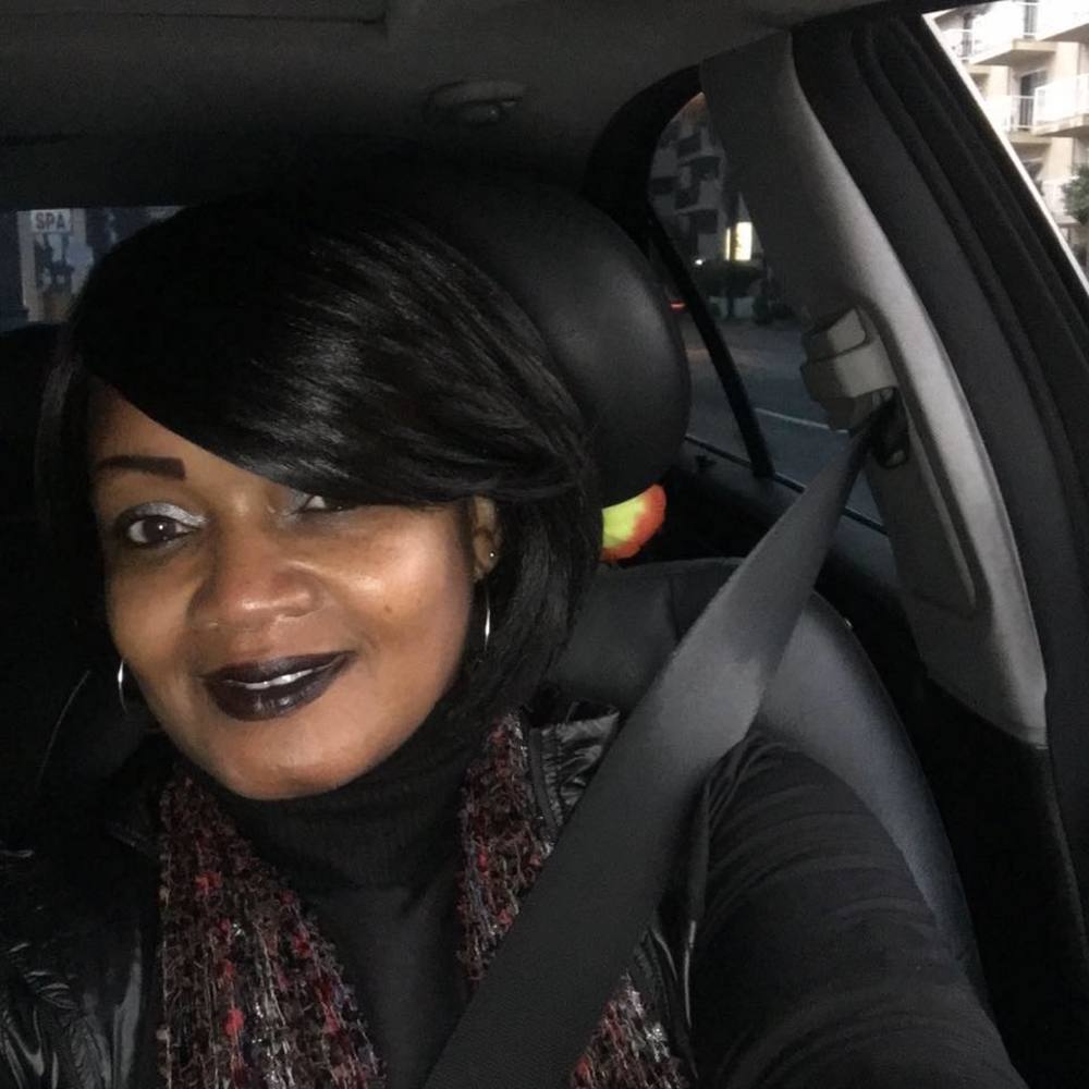 Meet your Posher, Yes'iam