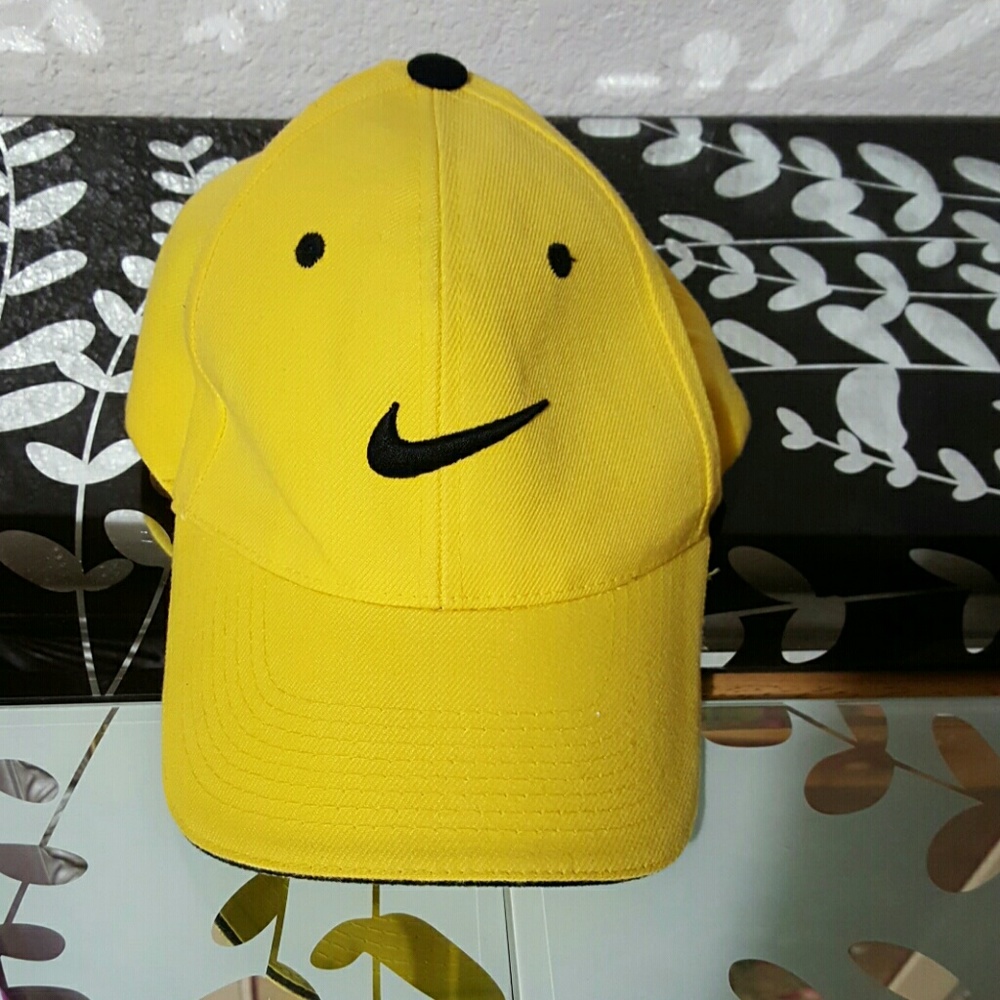 Yellow Nike hat