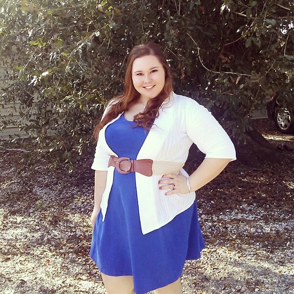 Meet your Posher, Allison - Picture 2 of 3