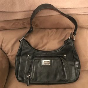 Elegant faux patent leather shoulder bag!